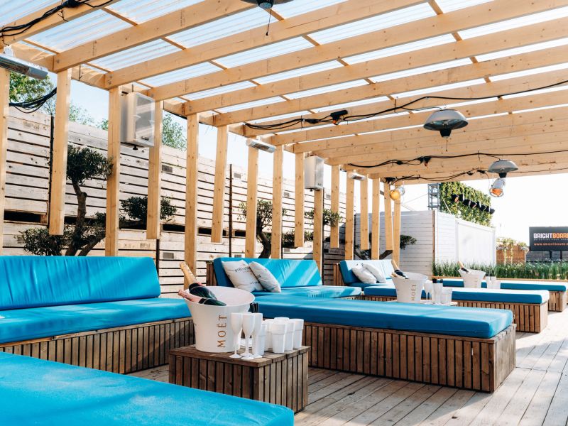 Popup - Zanzibar - Lounge Box | TableFever Online Reservaties 