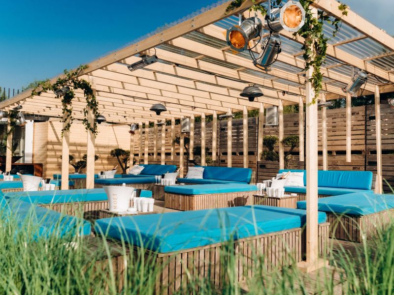Popup - Zanzibar - Lounge Box | TableFever Online Reservaties 